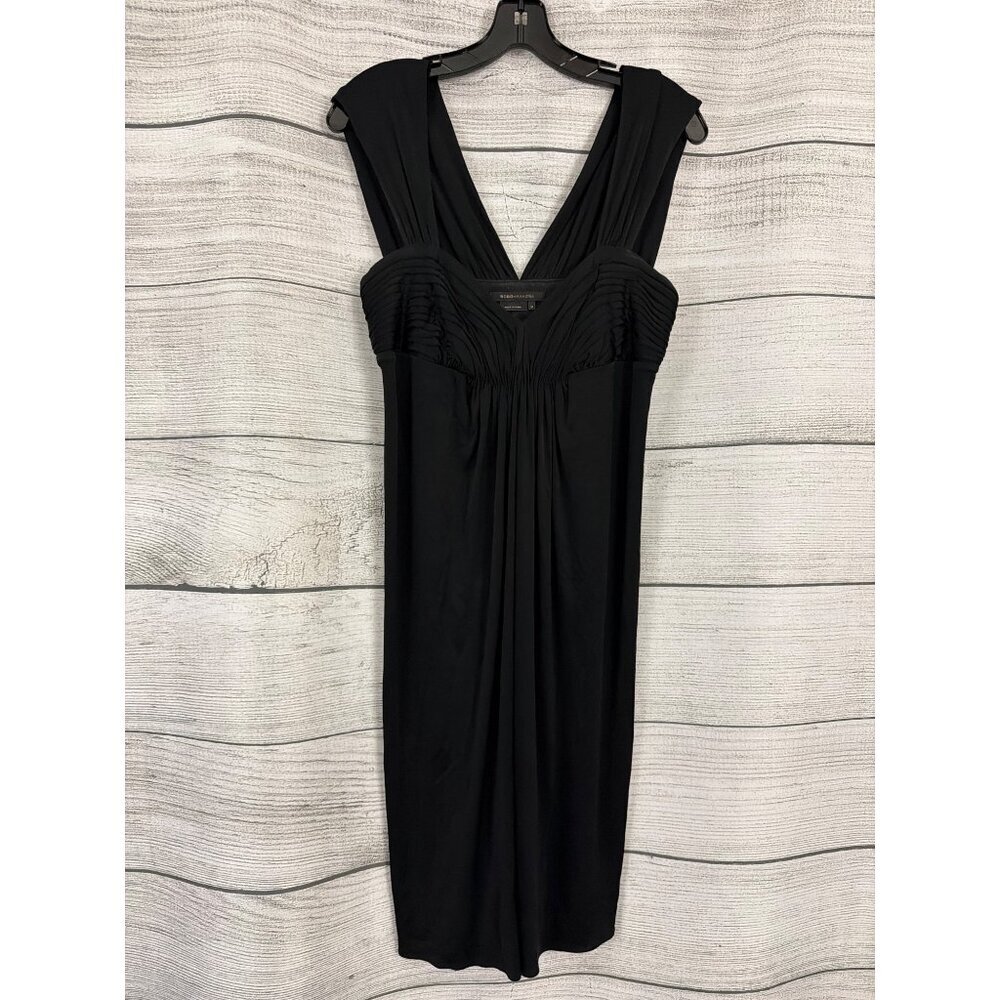 BCBGMaxAzria Black Ruched Bodice V-Neck Dress Size M